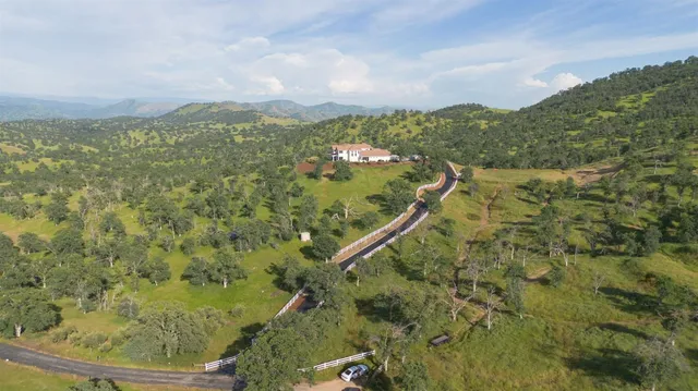 $2,450,000 | 11660 Rusty Spur Lane, Clovis, CA 93619