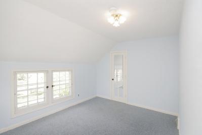 1229 Whites Road Kalamazoo, MI 49008 - Photo 8 of 21 Additional Photo