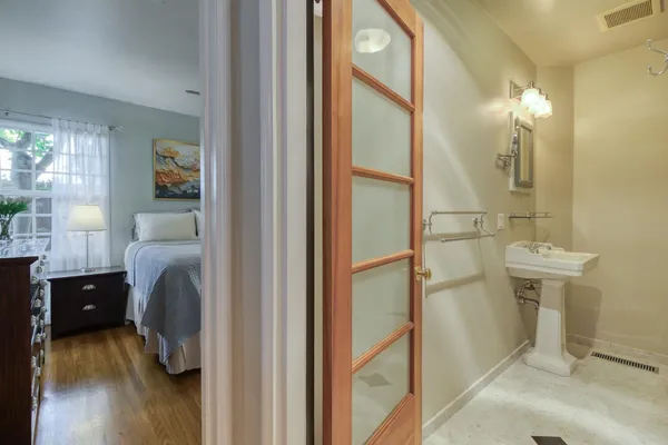 $585,000 | 215 Helen Avenue, Modesto, CA 95354