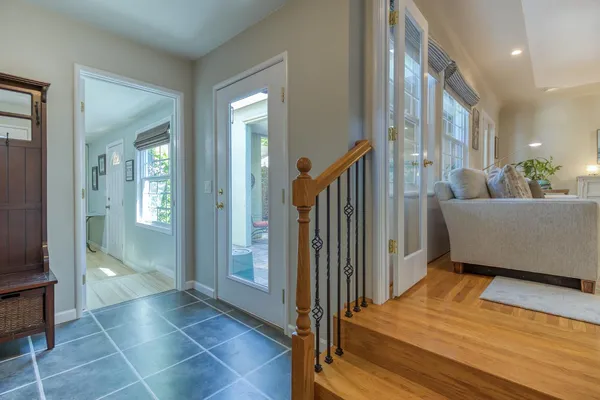 $585,000 | 215 Helen Avenue, Modesto, CA 95354