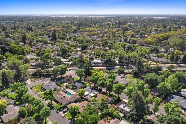 $585,000 | 215 Helen Avenue, Modesto, CA 95354
