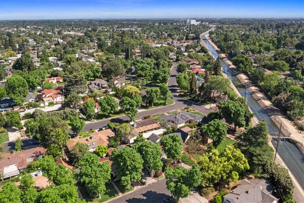 $585,000 | 215 Helen Avenue, Modesto, CA 95354