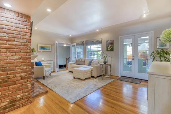 $585,000 | 215 Helen Avenue, Modesto, CA 95354