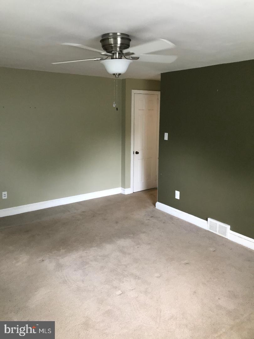 123 Rose Lane Springfield, PA 19064 - Photo 11 of 12