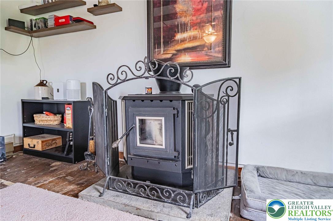 2015 Leithsville Road Hellertown, PA 18055 - Photo 9 of 41