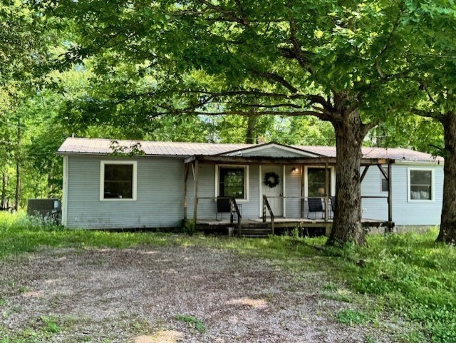 850 Hawkins Road White Bluff, TN 37187 - Photo 1 of 26 Entry Level Price Point-Home is Cosmetically Imperfect but Great Affordable Living!