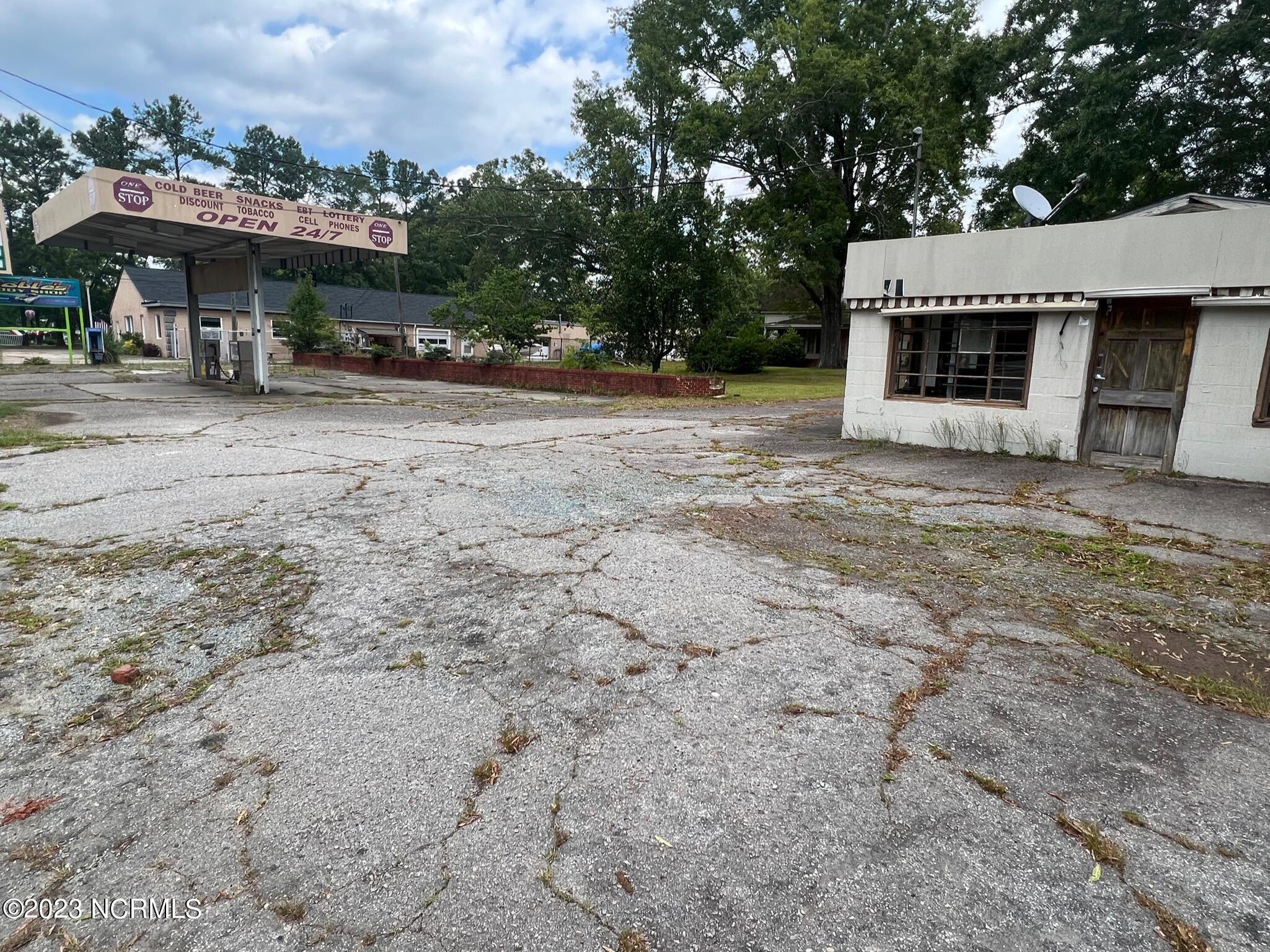 157 Airport Road Rockingham, NC 28379 - Photo 7 of 8 BMC - 4 of 8