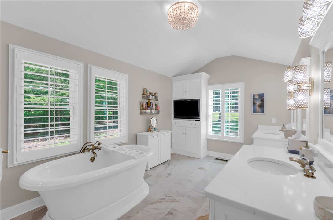 47 Rabbit Run Hartwell, GA 30643 - Photo 21 of 46