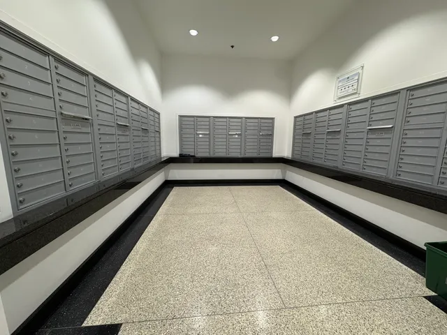 $3,600 | 757 North Orleans Street, Unit 812, Chicago, IL 60654