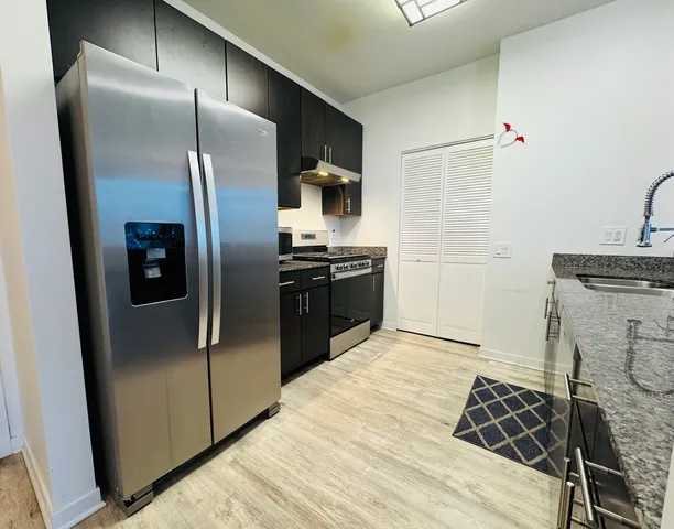 $3,600 | 757 North Orleans Street, Unit 812, Chicago, IL 60654