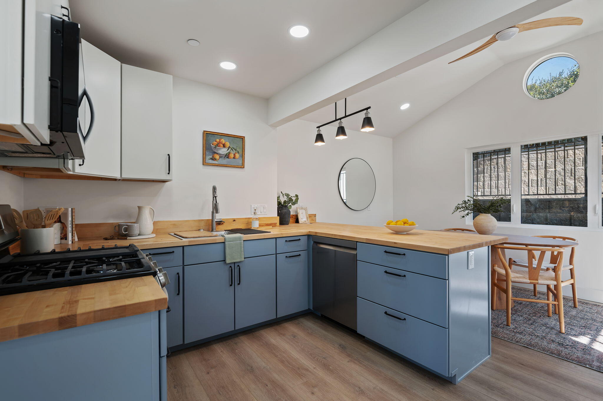 07-Kitchen
