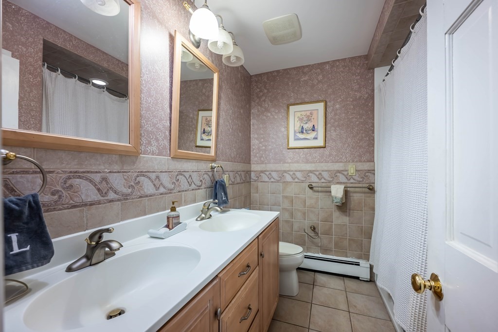 49 Birch Road Andover, MA 01810 - Photo 15 of 19 Gallery Image 15
