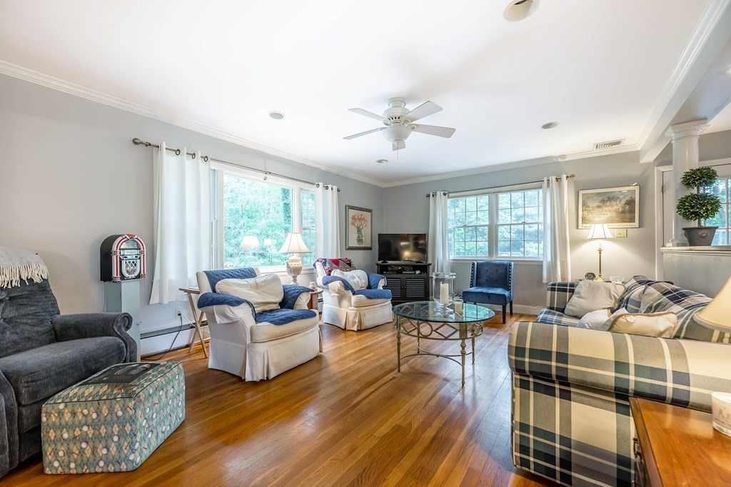 49 Birch Road Andover, MA 01810 - Photo 3 of 19 Gallery Image 3