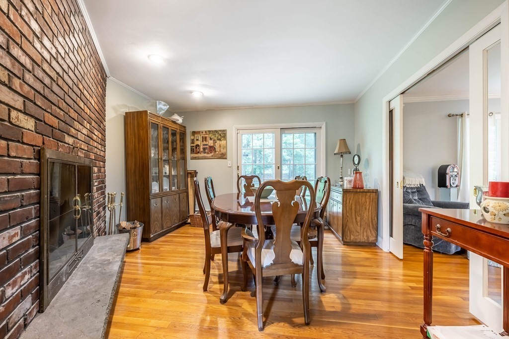 49 Birch Road Andover, MA 01810 - Photo 6 of 19 Gallery Image 6