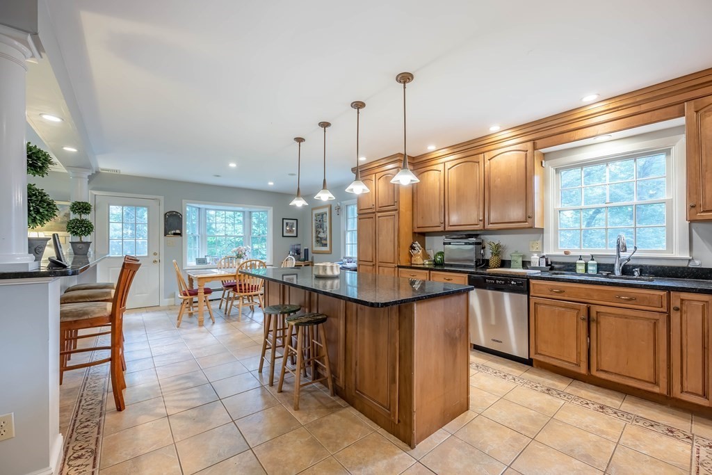 49 Birch Road Andover, MA 01810 - Photo 8 of 19 Gallery Image 8