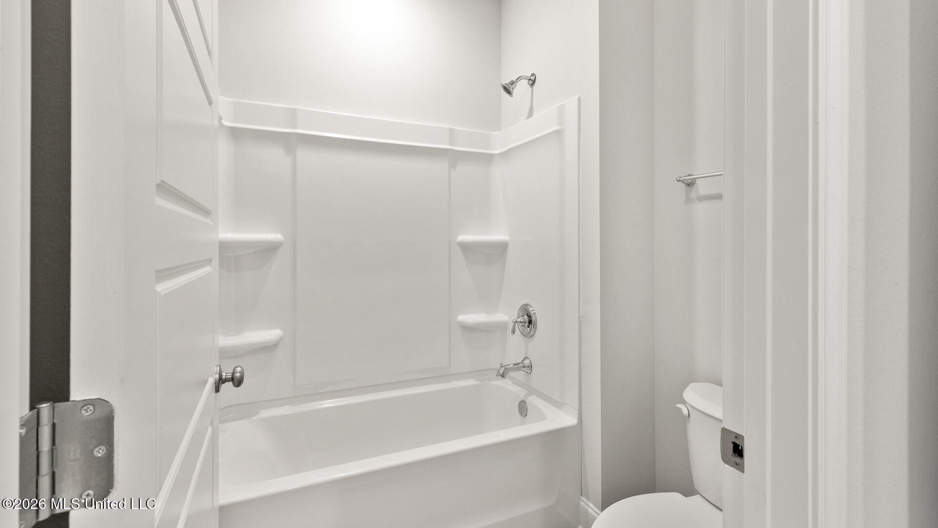 7760 Magnolia Loop Pass Christian, MS 39571 - Photo 38 of 40 036