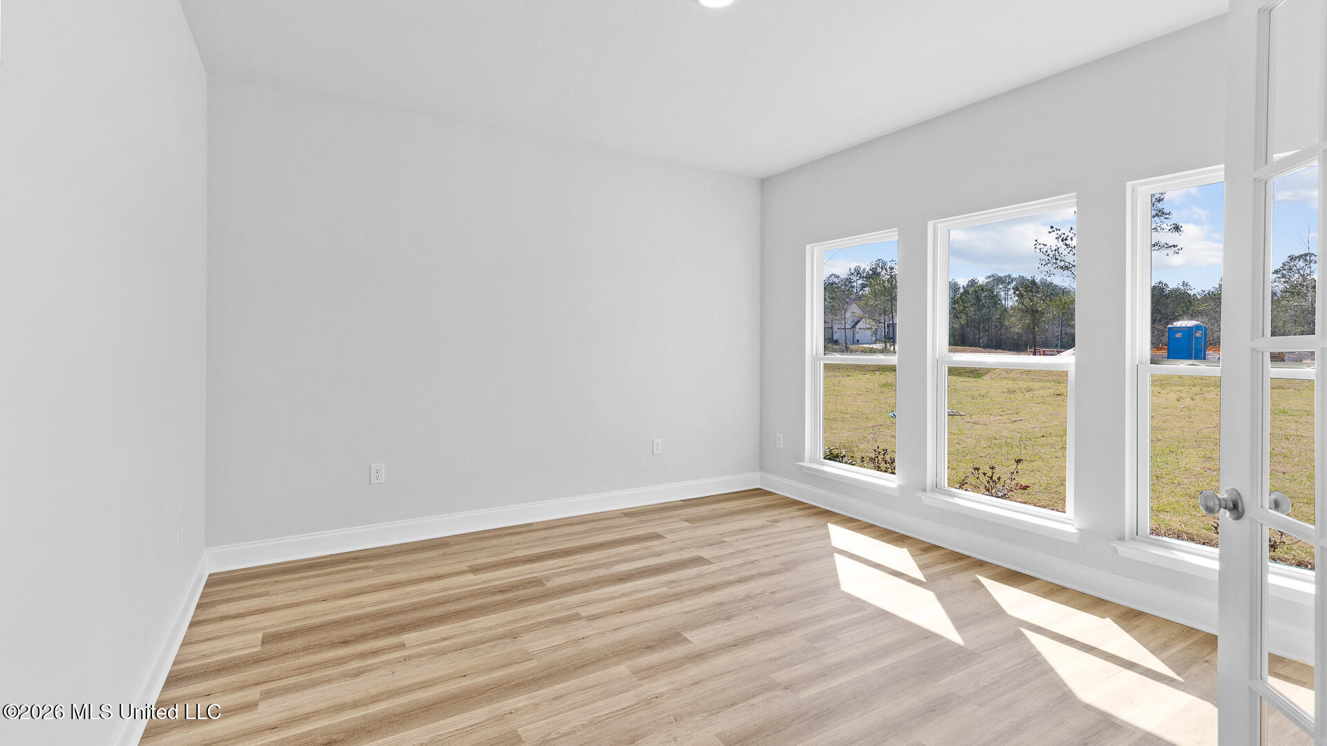 7760 Magnolia Loop Pass Christian, MS 39571 - Photo 10 of 40 008