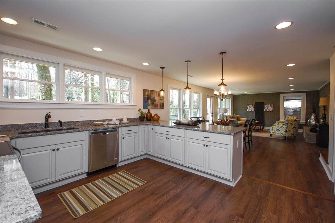 211 Riggs Drive Clemson, SC 29631 - Photo 14 of 32 Gallery Image 14