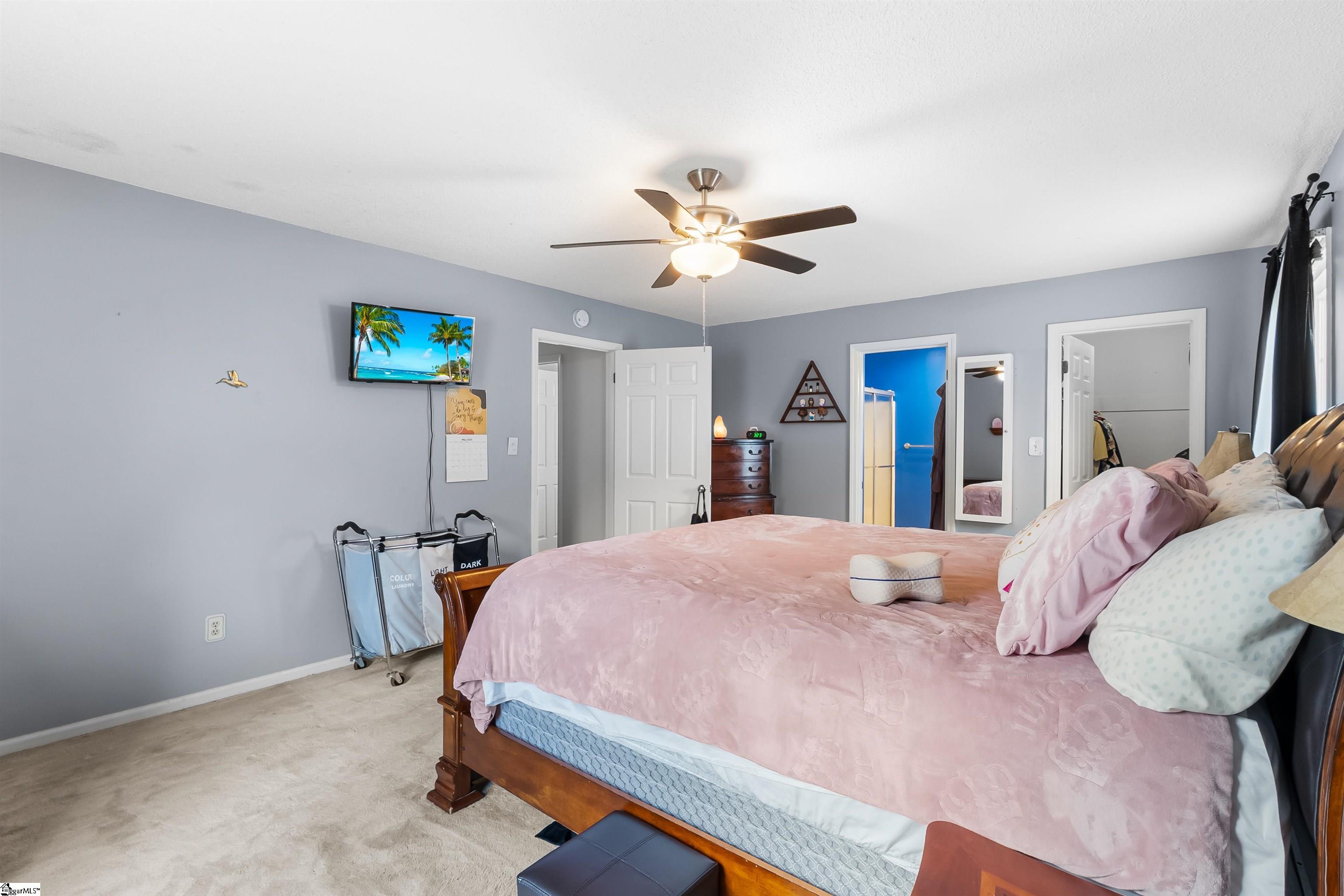 217 Devenger Road Greer, SC 29650 - Photo 2 of 33