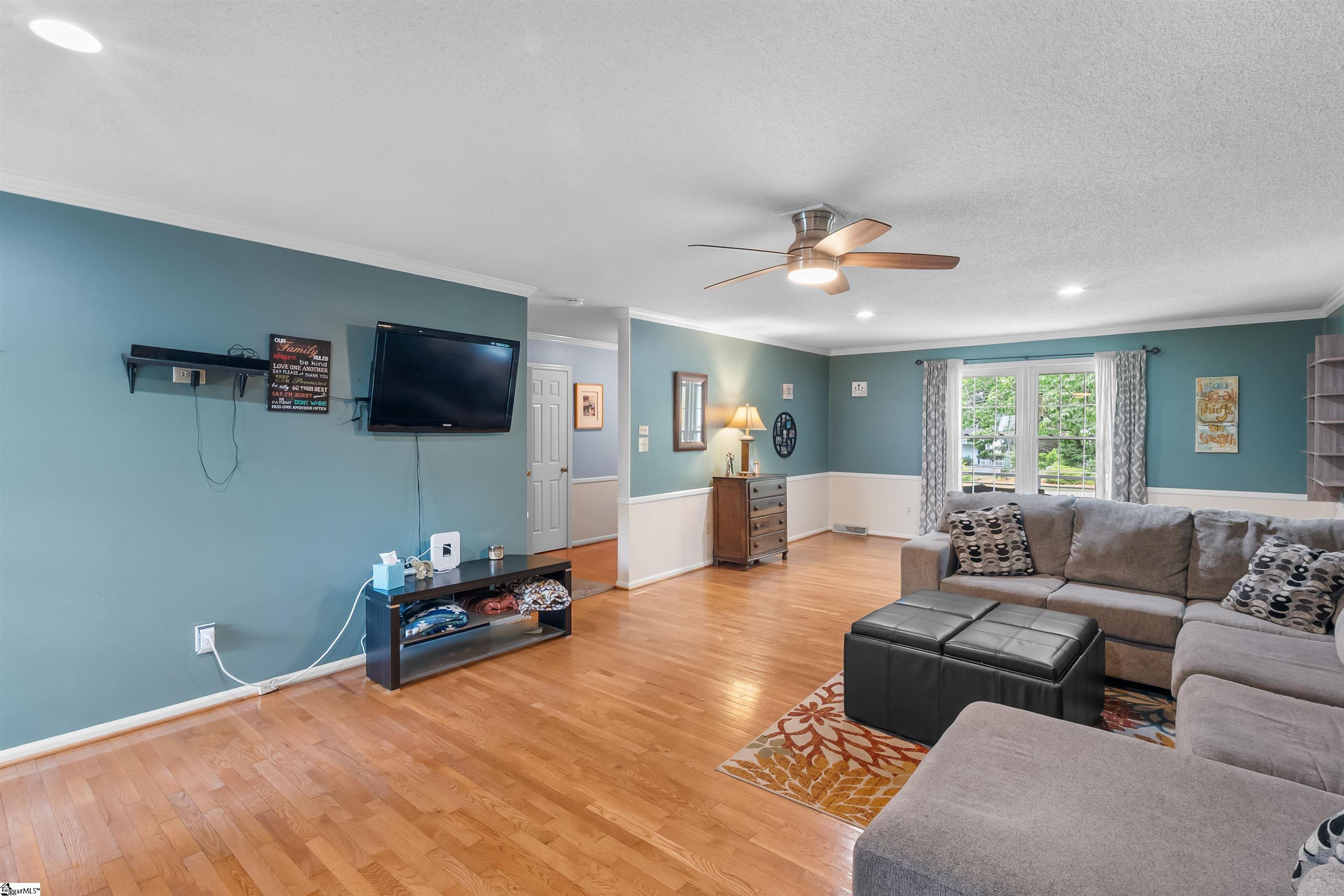 217 Devenger Road Greer, SC 29650 - Photo 23 of 33