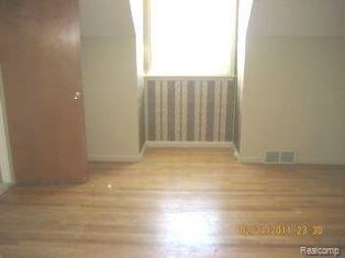 33110 Edgegrove Road Fraser, MI 48026 - Photo 8 of 12 BEDROOM 2