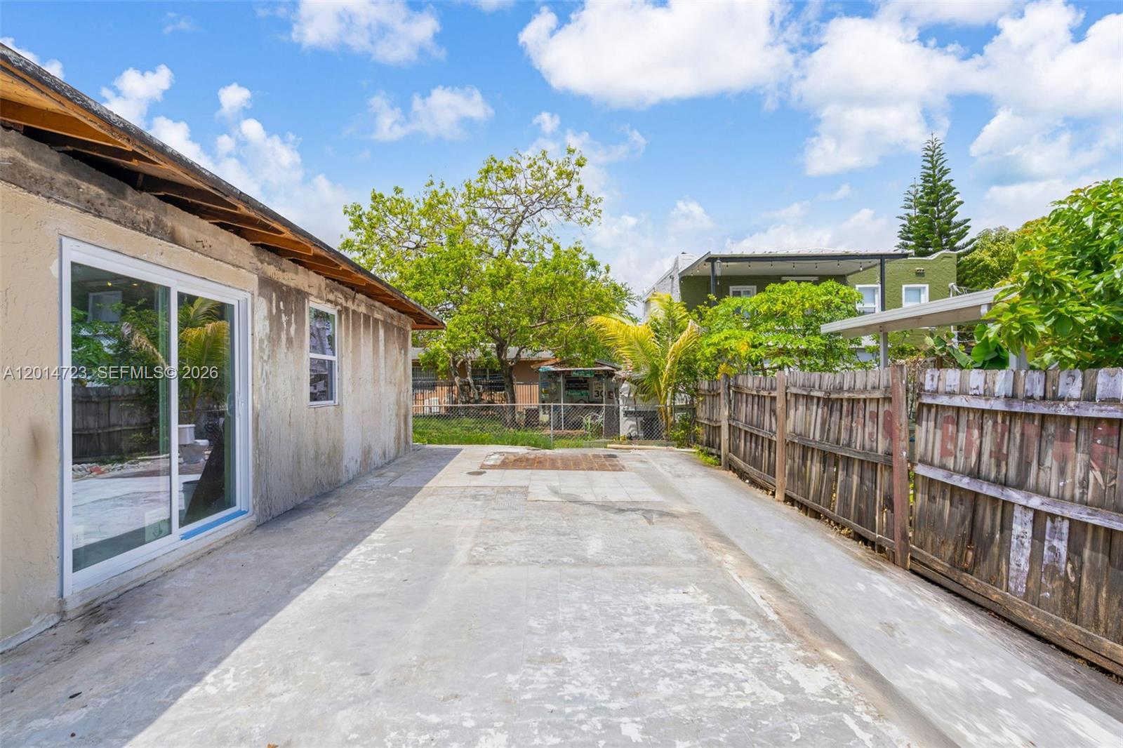 2385 Northwest 32nd Street Miami, FL 33142 - Photo 19 of 46