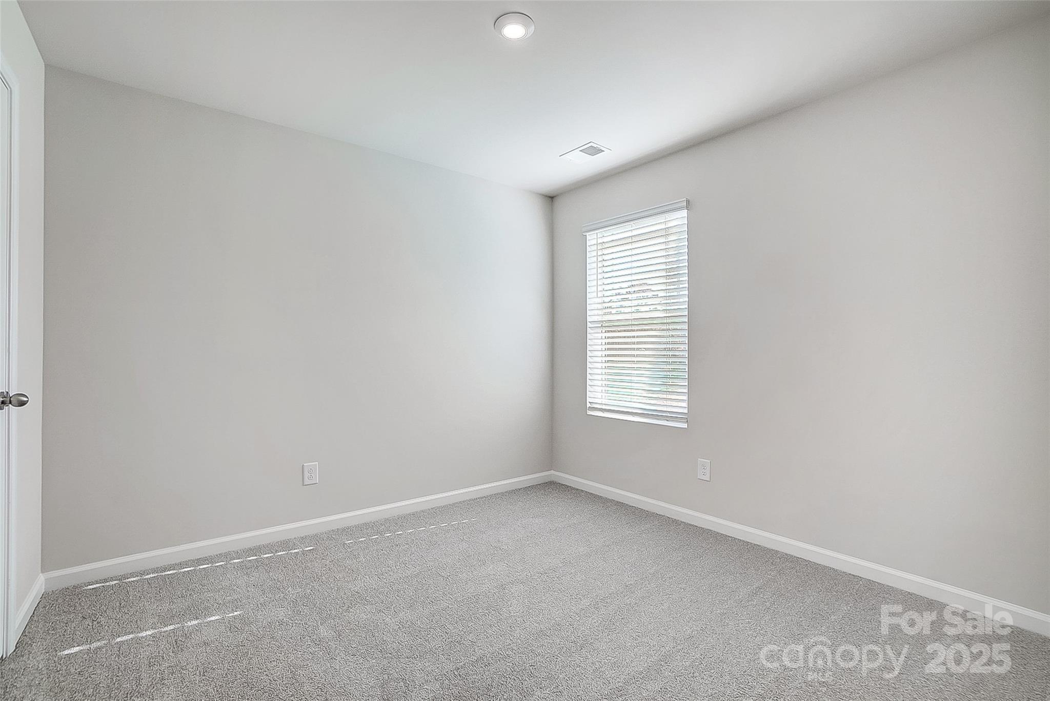 2300 Hedgecliff Road, Unit 160 Kannapolis, NC 28083 - Photo 25 of 29 Gallery Image 25