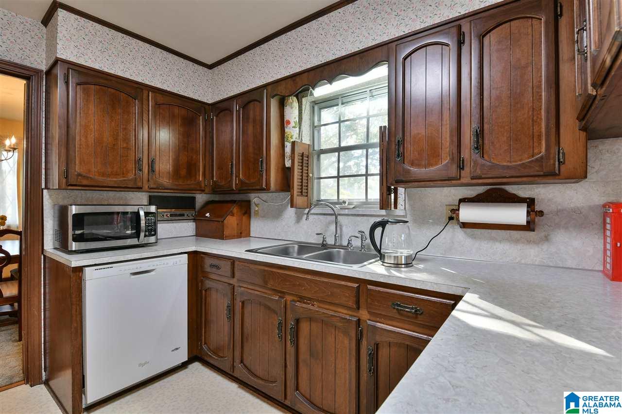1409 Virginia Road Bessemer, AL 35023 - Photo 18 of 43