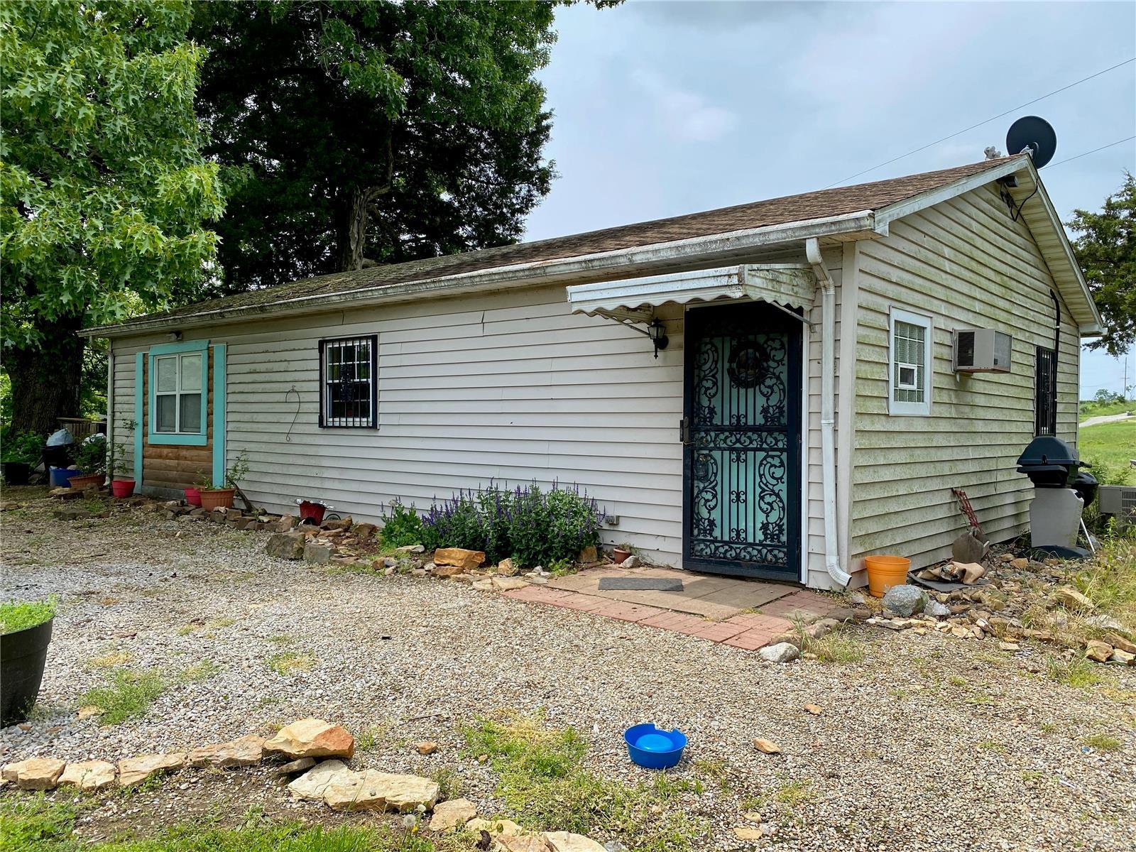 605 Wrights Crossing Road Cobden, IL 62920 - Photo 2 of 32 Gallery Image 2