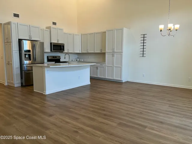 $2,700 | 95 Montecito Drive, Satellite Beach, FL 32937