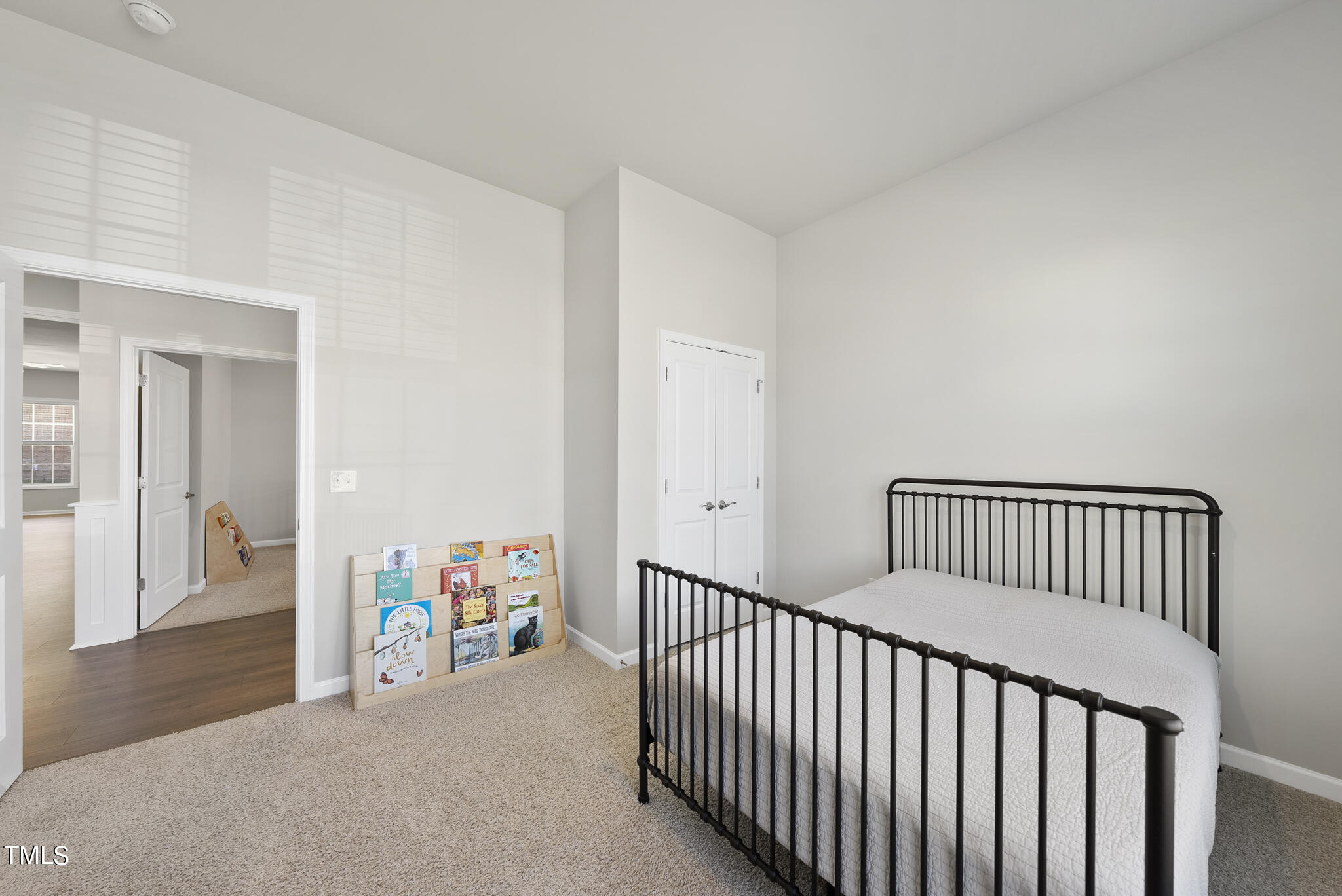 1238 Underbrush Drive Durham, NC 27703 - Photo 4 of 33 DSC00200