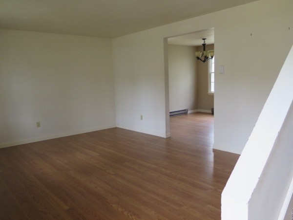129 Stone Road East Brookfield, MA 01515 - Photo 5 of 18