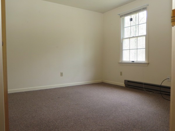 129 Stone Road East Brookfield, MA 01515 - Photo 8 of 18