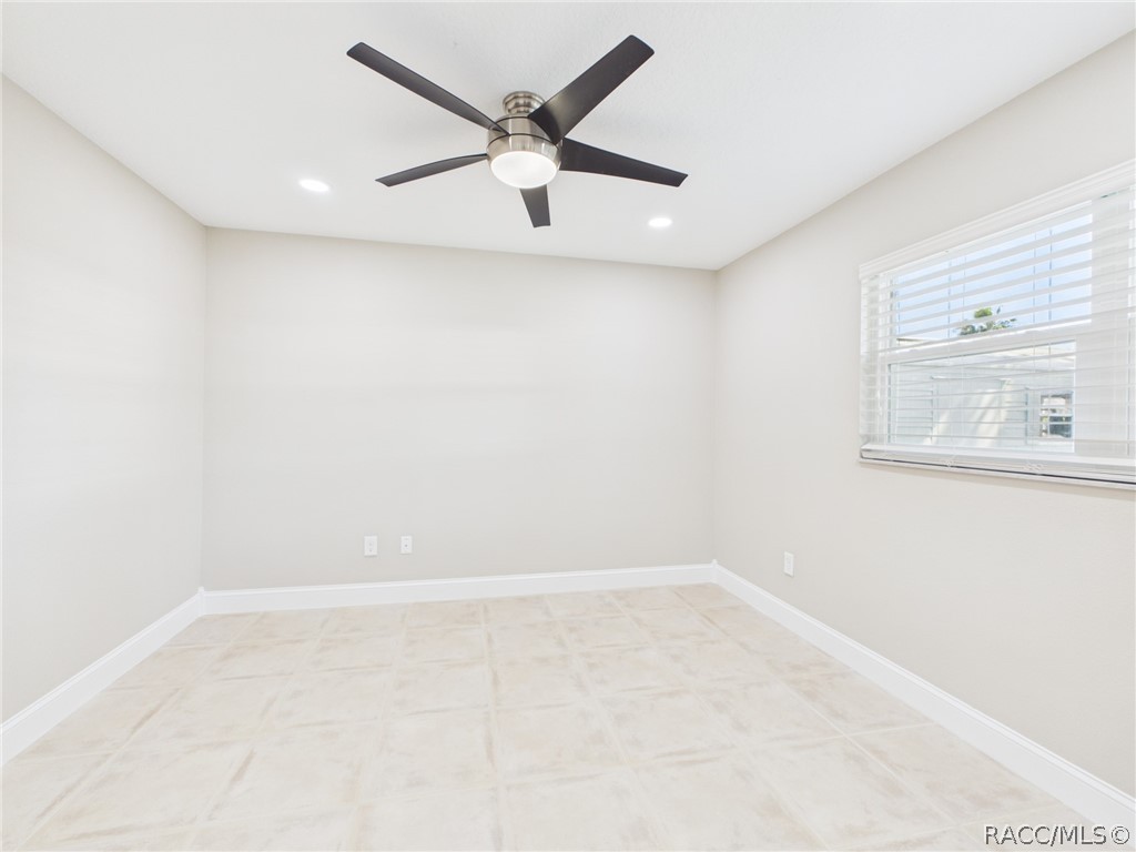 3835 North Eagle Point Crystal River, FL 34428 - Photo 37 of 54