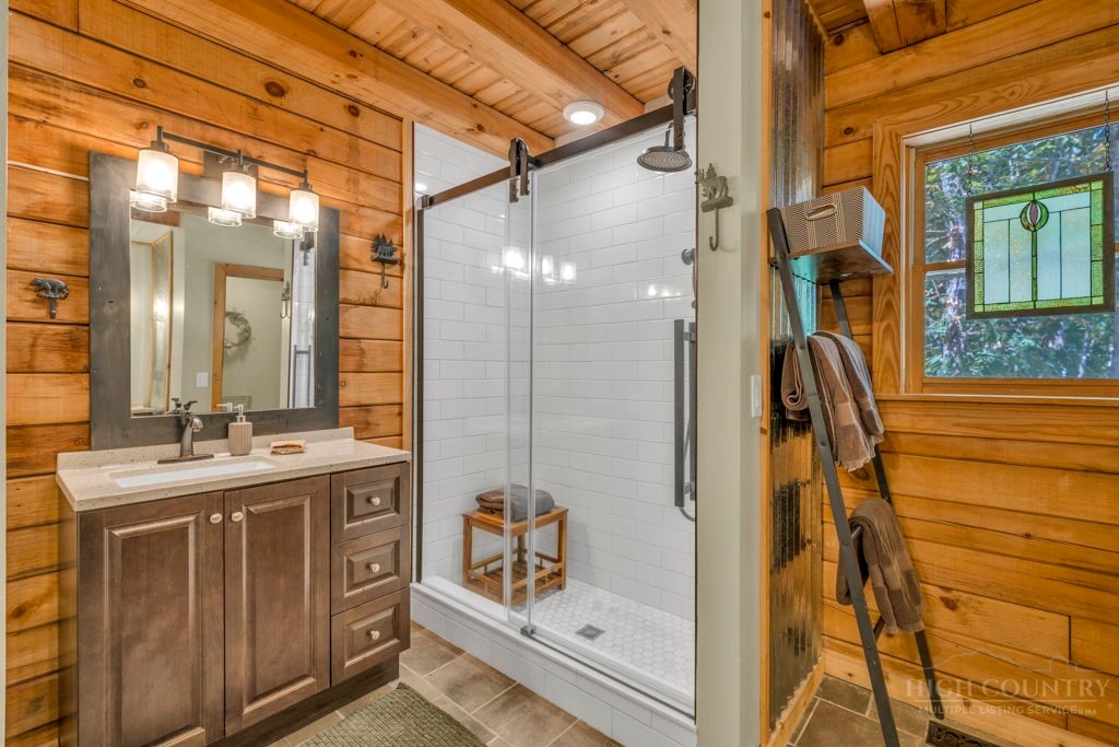 473 Double Knob Road Banner Elk, NC 28604 - Photo 32 of 48 Gallery Image 32