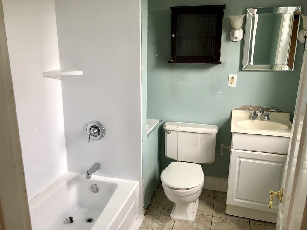 4 Stebbins Street Worcester, MA 01607 - Photo 18 of 31 Gallery Image 18