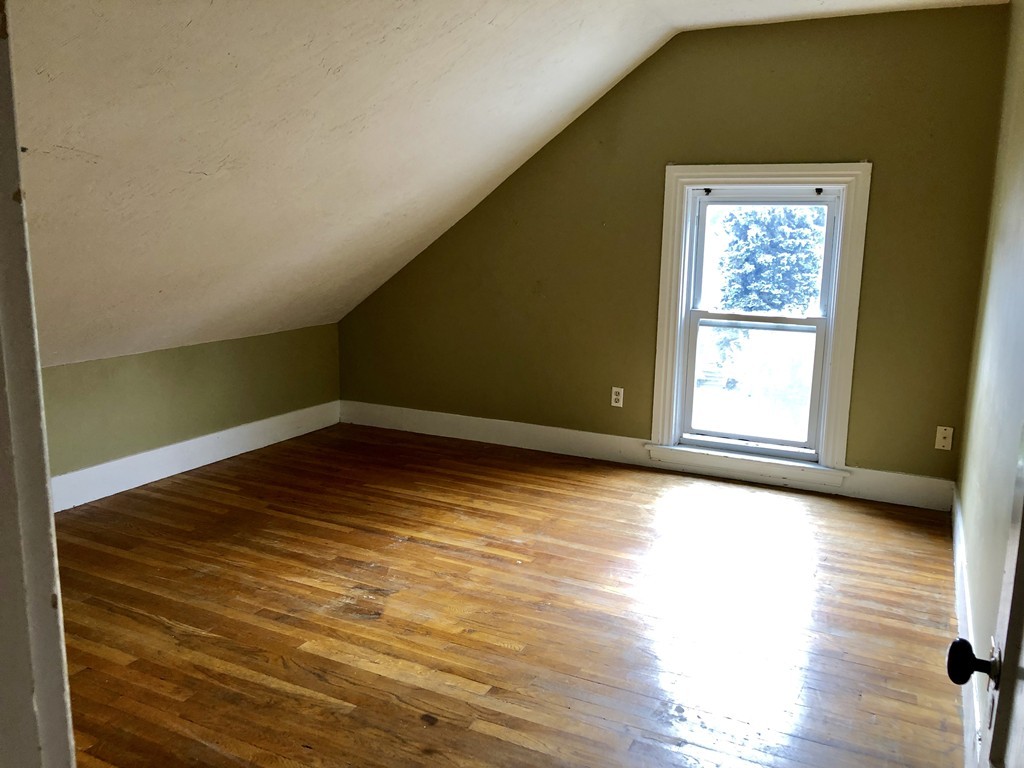 4 Stebbins Street Worcester, MA 01607 - Photo 20 of 31 Gallery Image 20