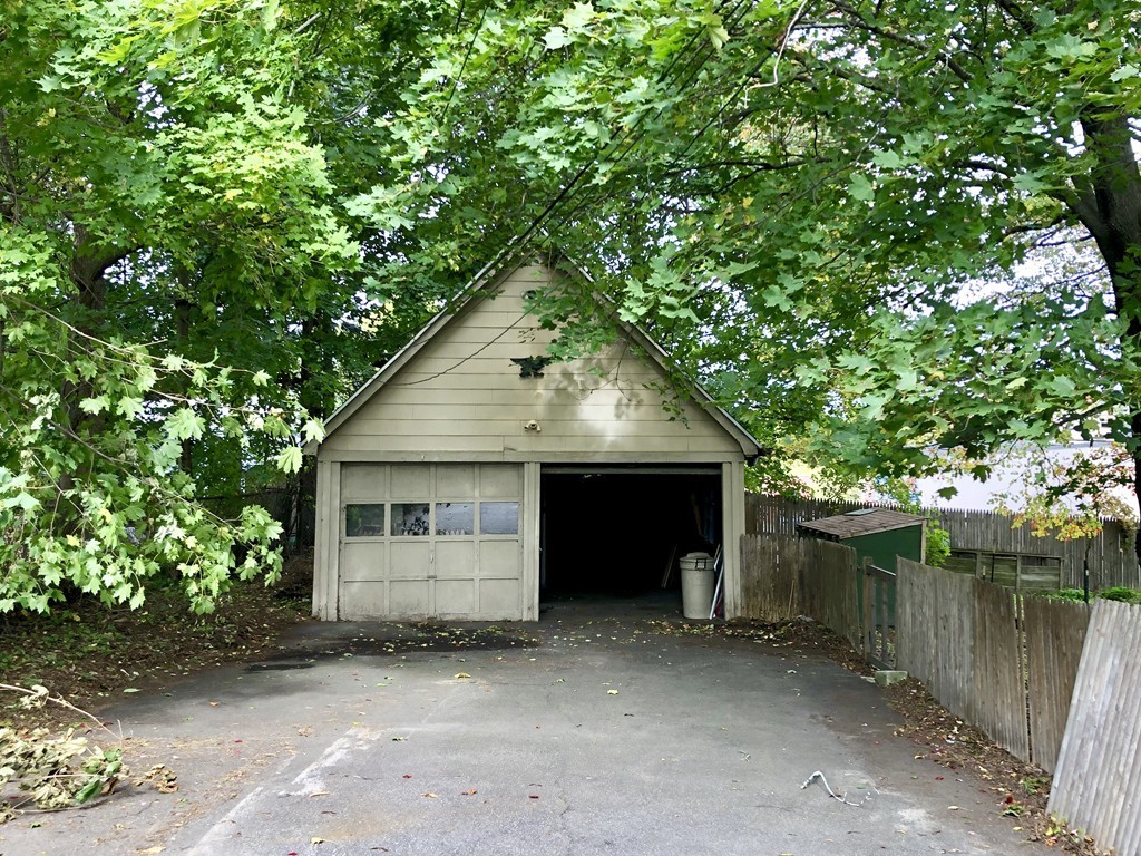 4 Stebbins Street Worcester, MA 01607 - Photo 22 of 31 Gallery Image 22