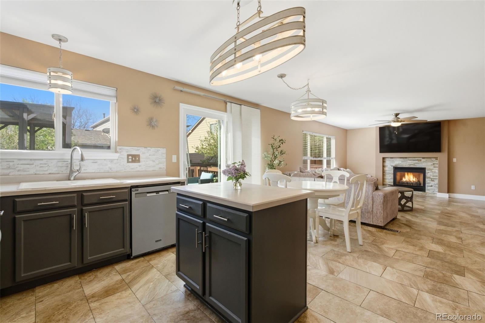 4844 Apollo Bay Drive Highlands Ranch, CO 80130 - Photo 14 of 50