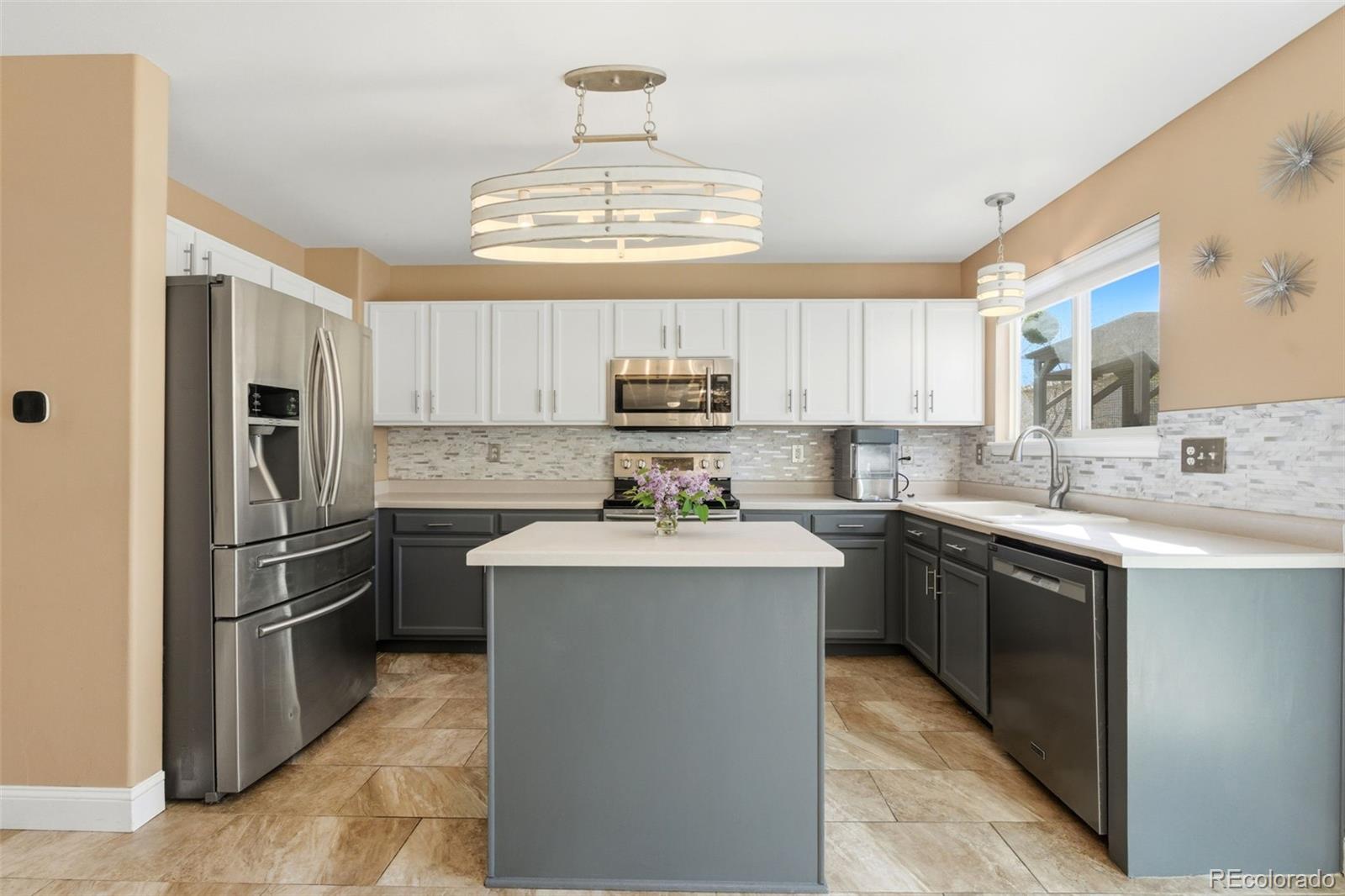4844 Apollo Bay Drive Highlands Ranch, CO 80130 - Photo 2 of 50