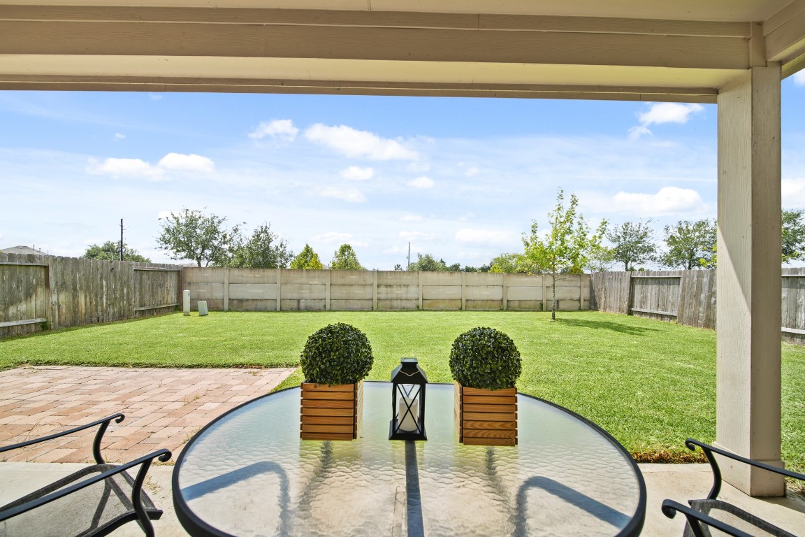 13230 Dover Bluff Drive Rosharon, TX 77583 - Photo 32 of 33 No Back Neighbors