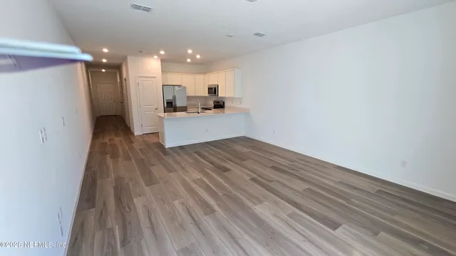 $1,750 | 661 Holly Lakes Drive, Orange Park, FL 32073