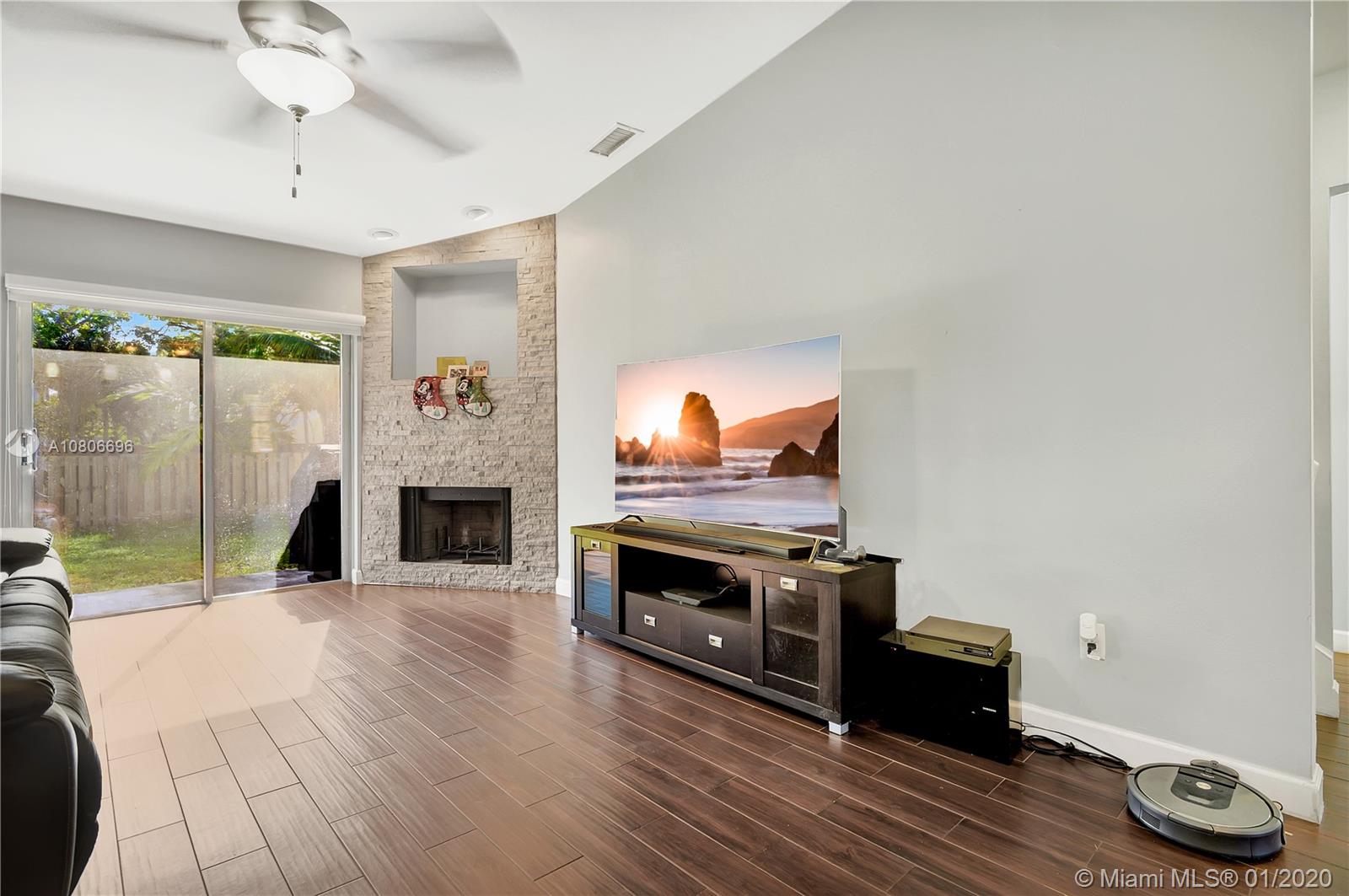 14740 Southwest 108th Terrace Miami, FL 33196 - Photo 14 of 14