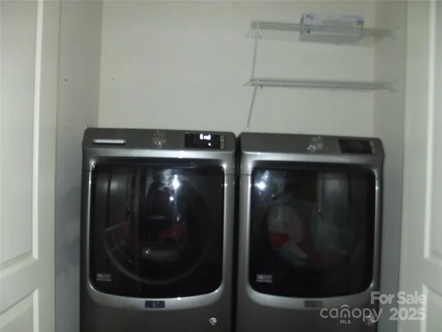 a close up view of water heater