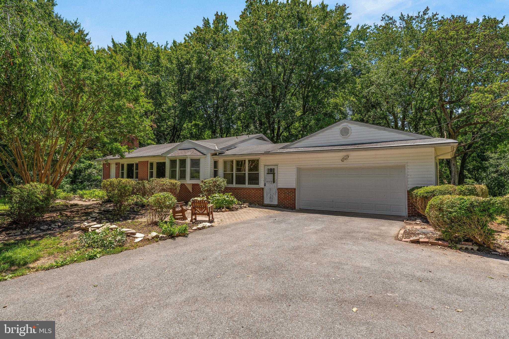 14949 Old Frederick Road Woodbine, MD 21797 - Photo 1 of 29 Front Exteior