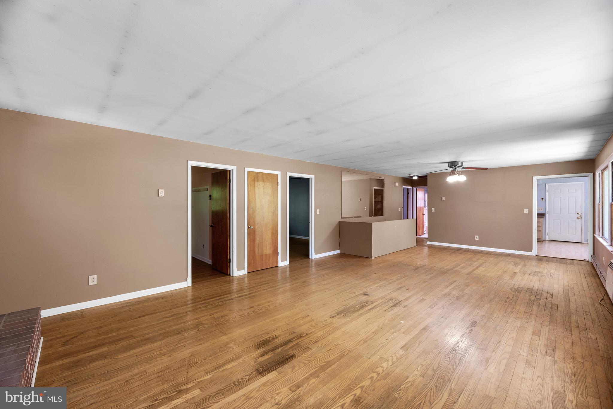 14949 Old Frederick Road Woodbine, MD 21797 - Photo 2 of 29 Dining Room/Living Room Combo