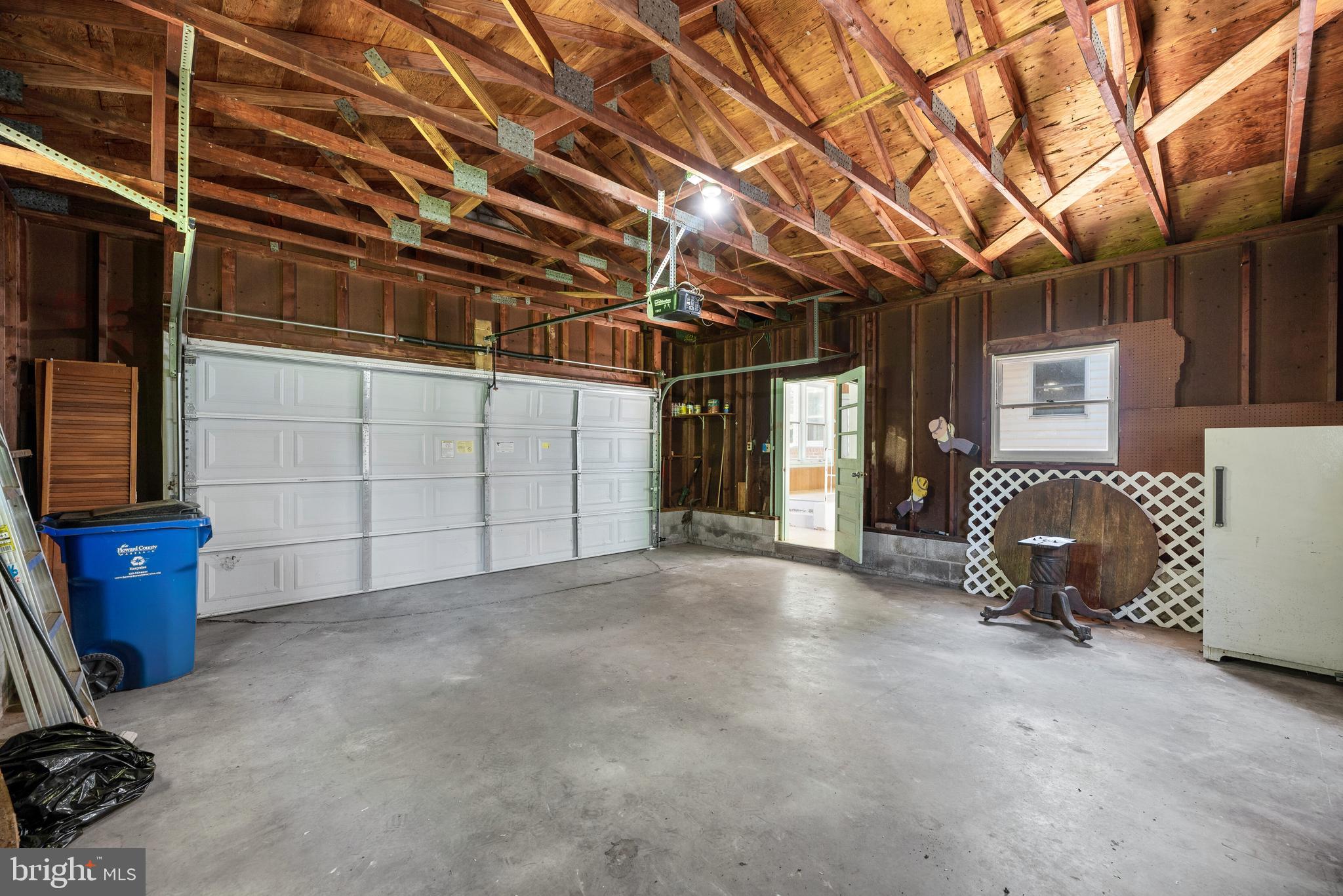 14949 Old Frederick Road Woodbine, MD 21797 - Photo 23 of 29 Garage