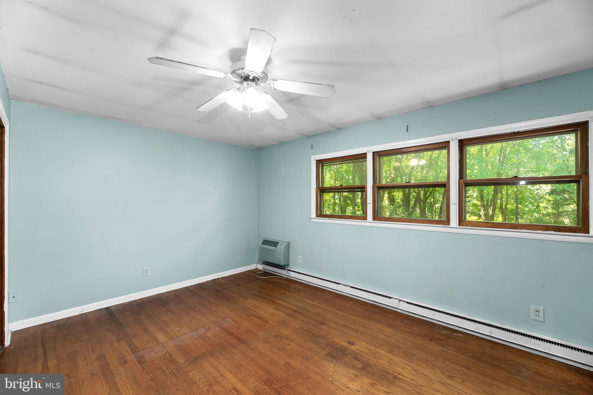 14949 Old Frederick Road Woodbine, MD 21797 - Photo 9 of 29 Bedroom