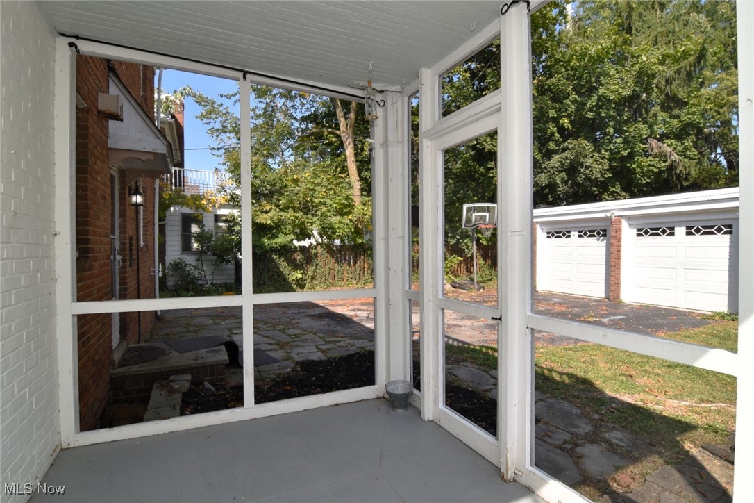 3651 Rawnsdale Road Beachwood, OH 44122 - Photo 12 of 49 Enclosed Back Porch