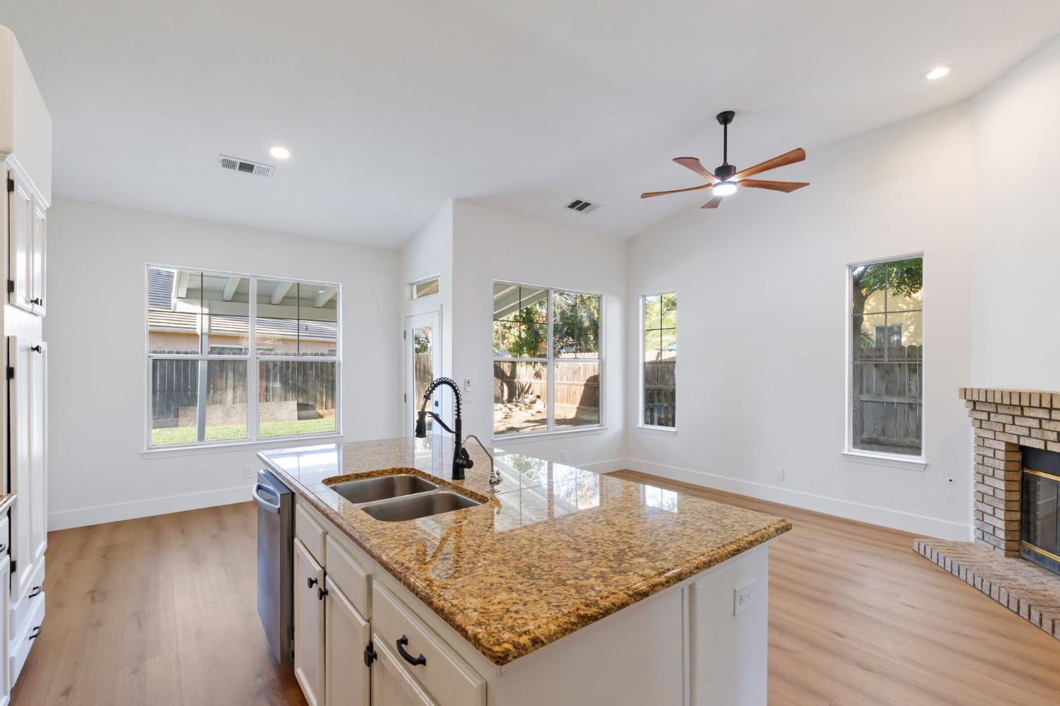 2337 Wrenwood Avenue Clovis, CA 93611 - Photo 14 of 44 2nd Living area + Kitchen